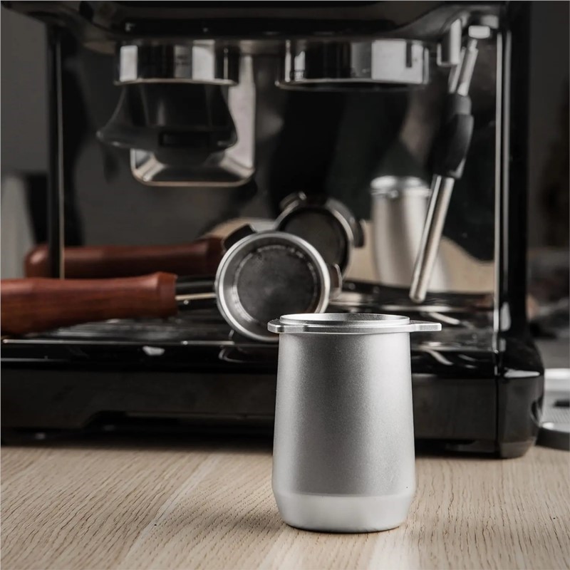 Tasse doseuse en aluminium pou - Breville Espresso Barista Express avis et prix